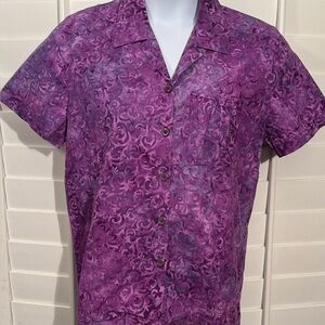 Purple Short Sleeve Button-Up Shirt Sz: L